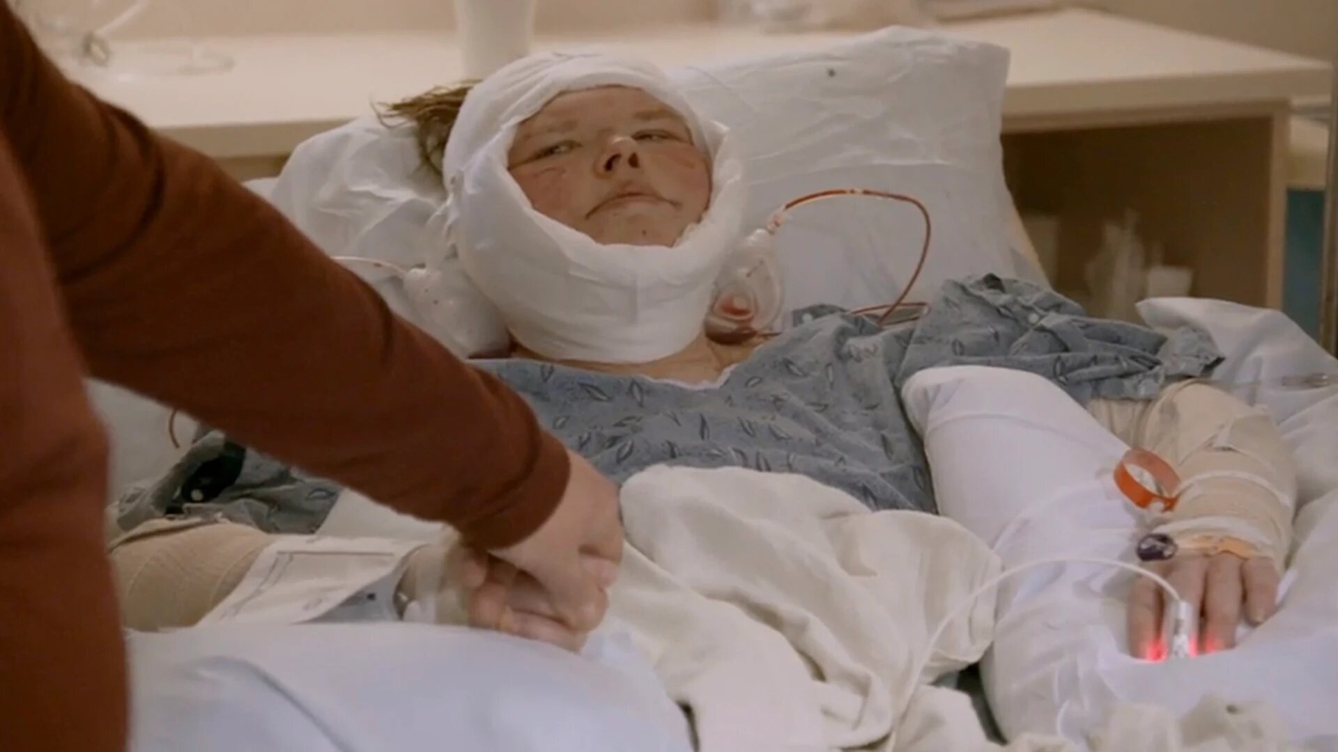 1000-lb Sisters S7E8 Her Turkey Gobler's Gone