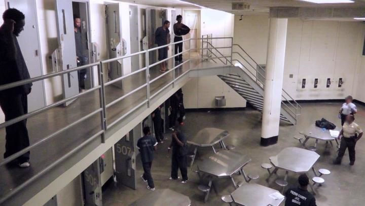 60 Days In S3E6 Vulnerable Positions