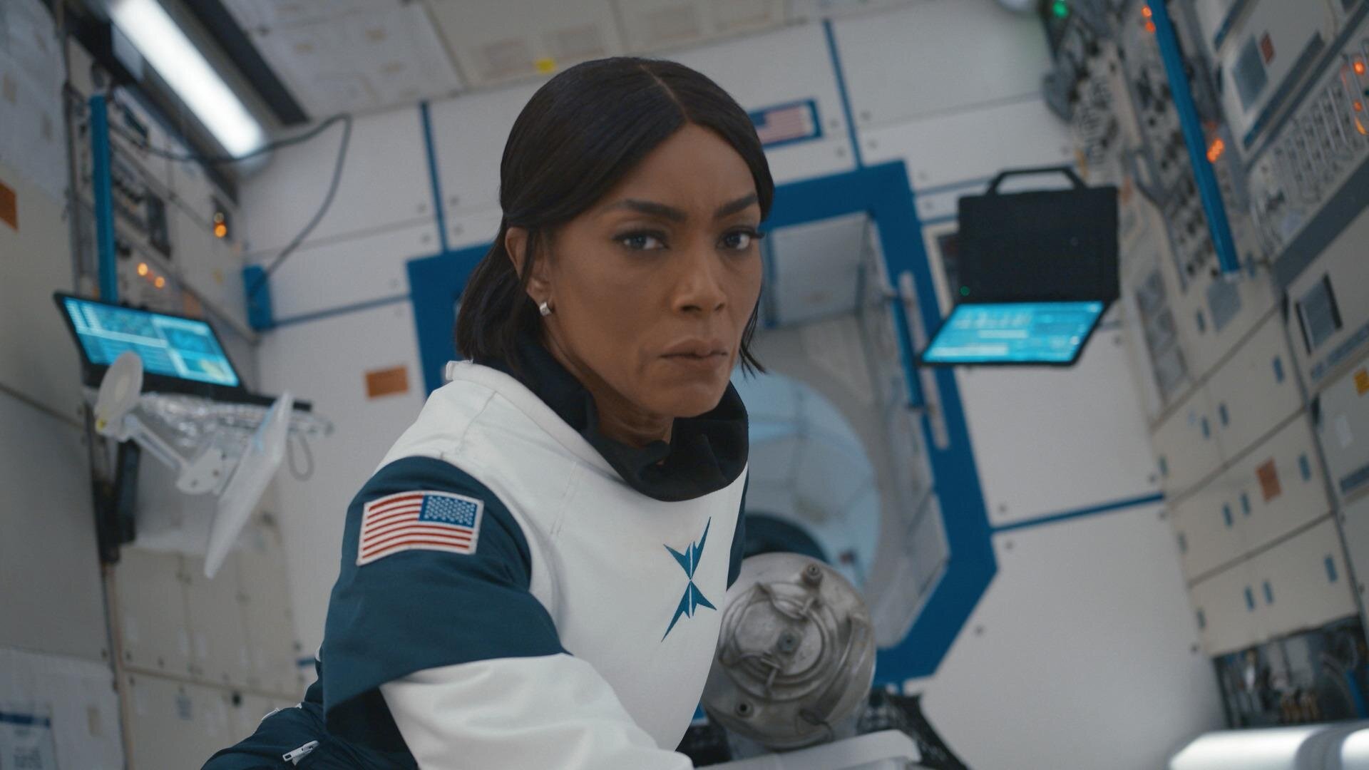 9-1-1 S9E3 The Sky Is Falling