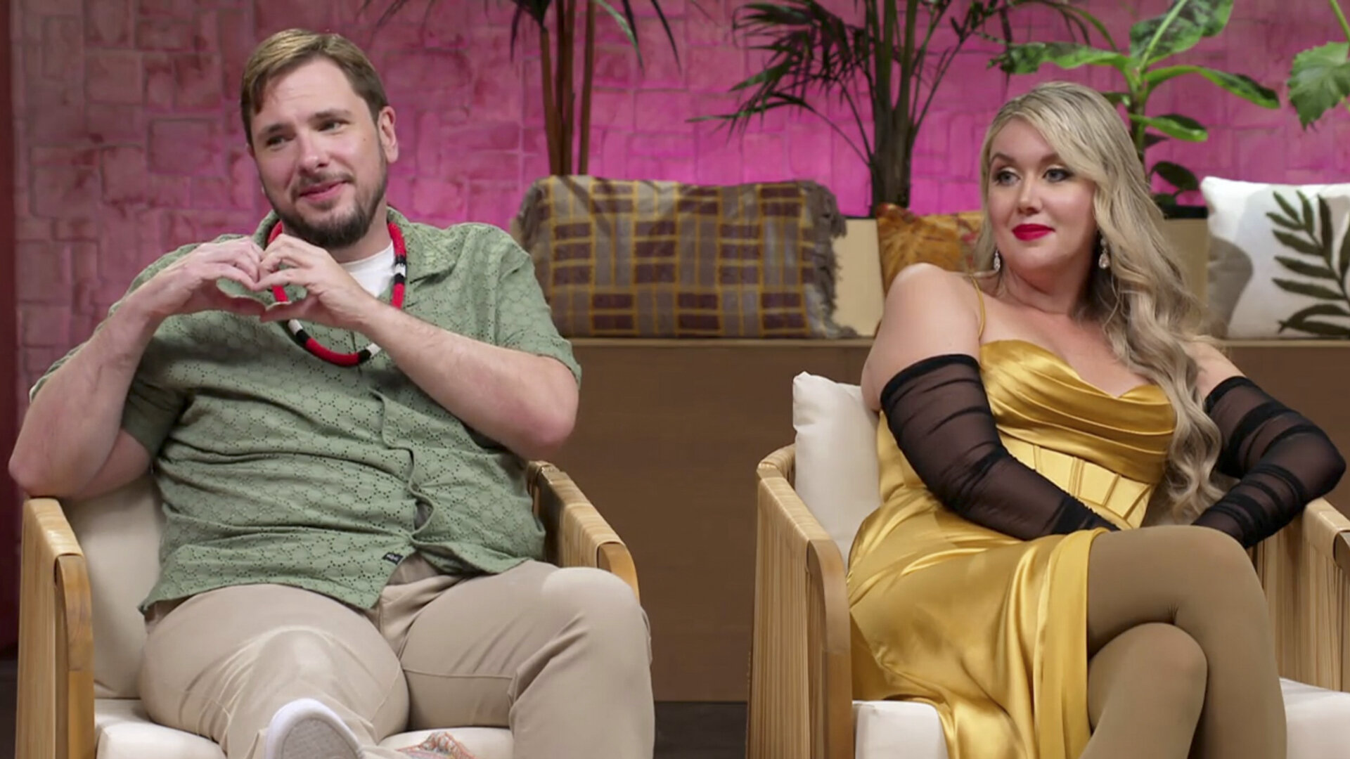 90 Day: Hunt for Love S1E14 Tell All, Part 1