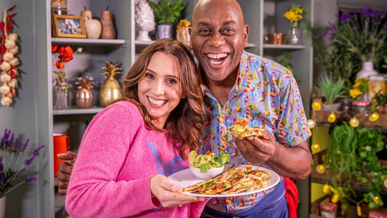Ainsley's Fantastic Flavours S2E7 Mexico