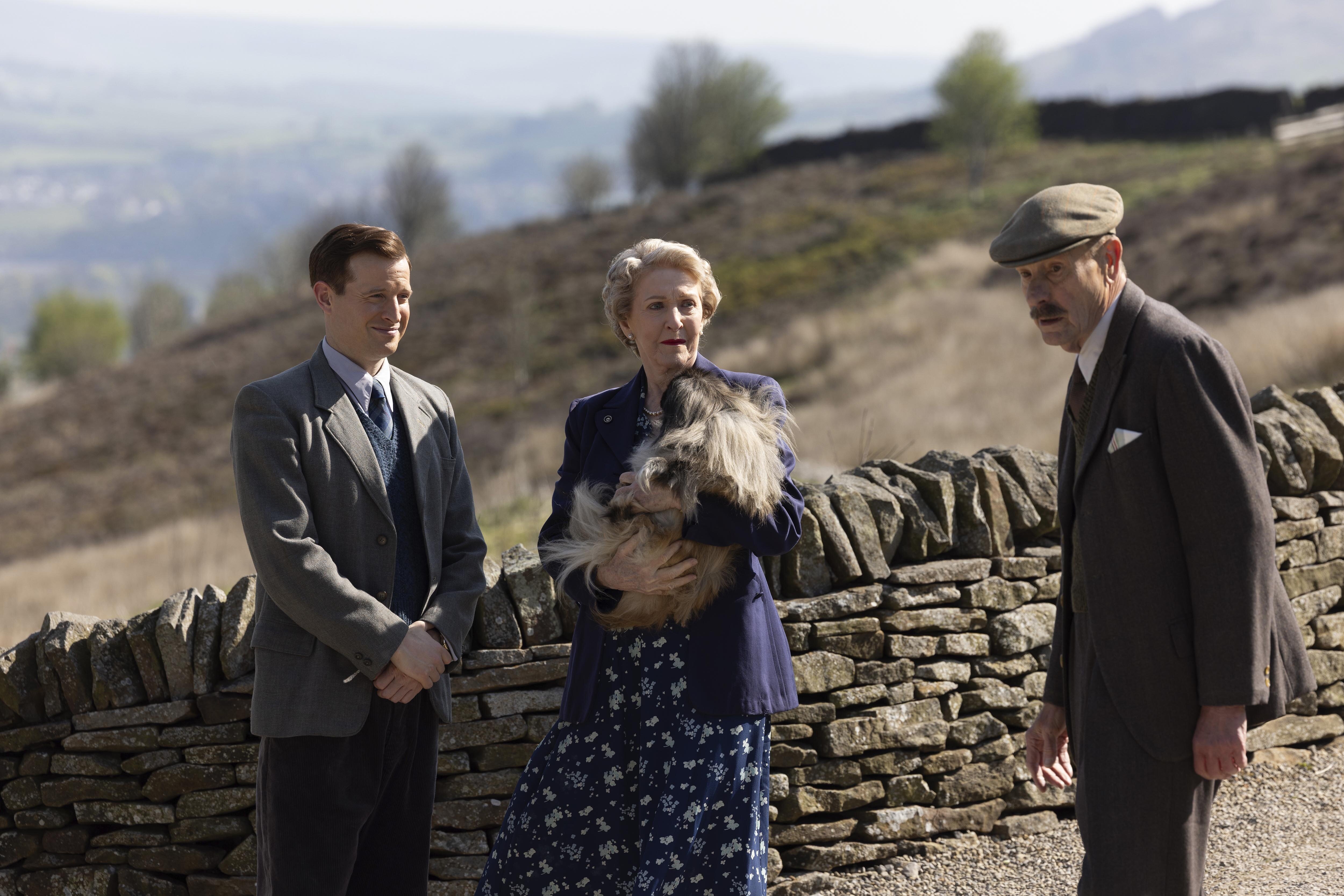 All Creatures Great and Small S6E3 Captain Farnon?