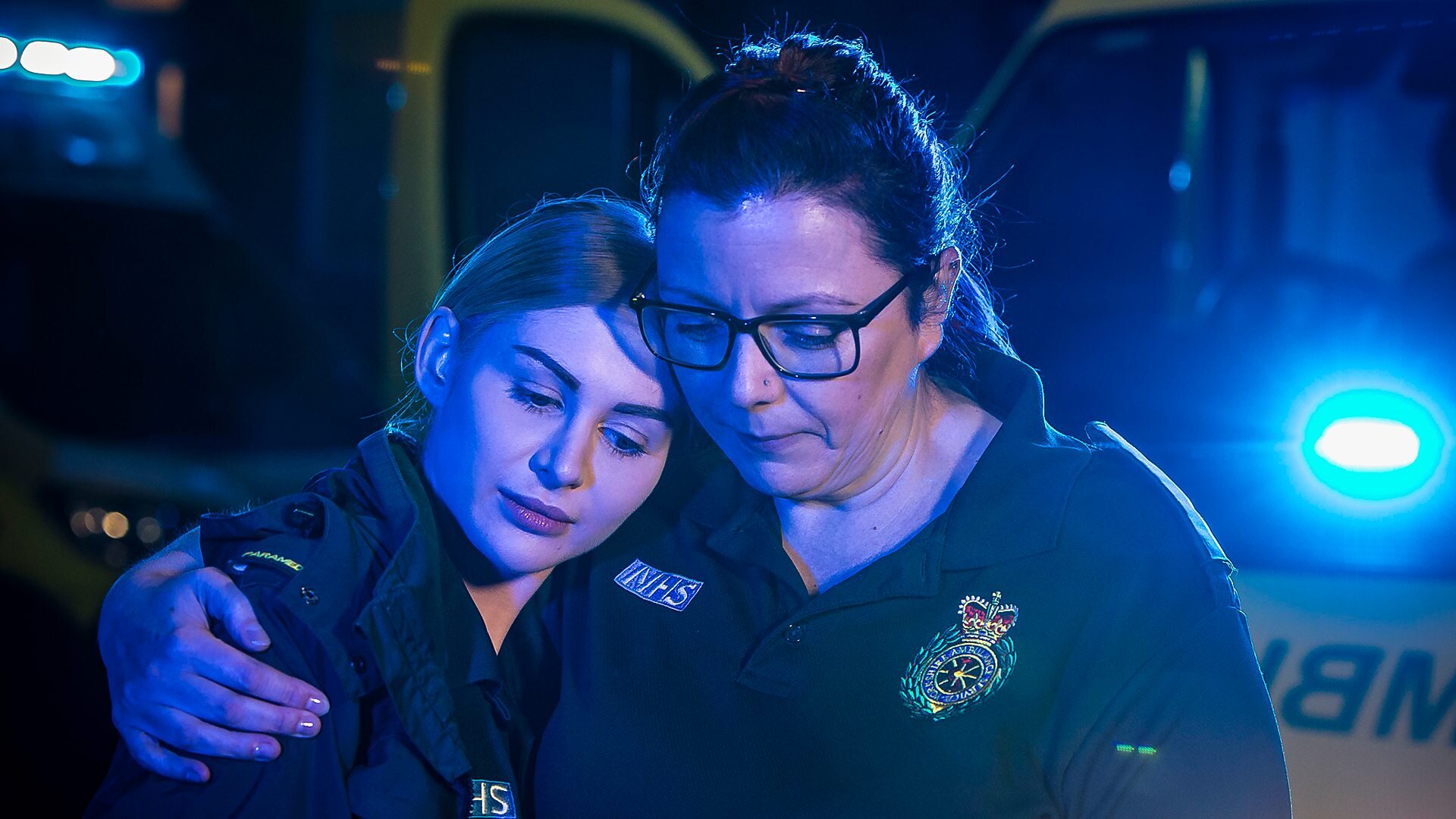 Ambulance S16E1 Punched by a Patient