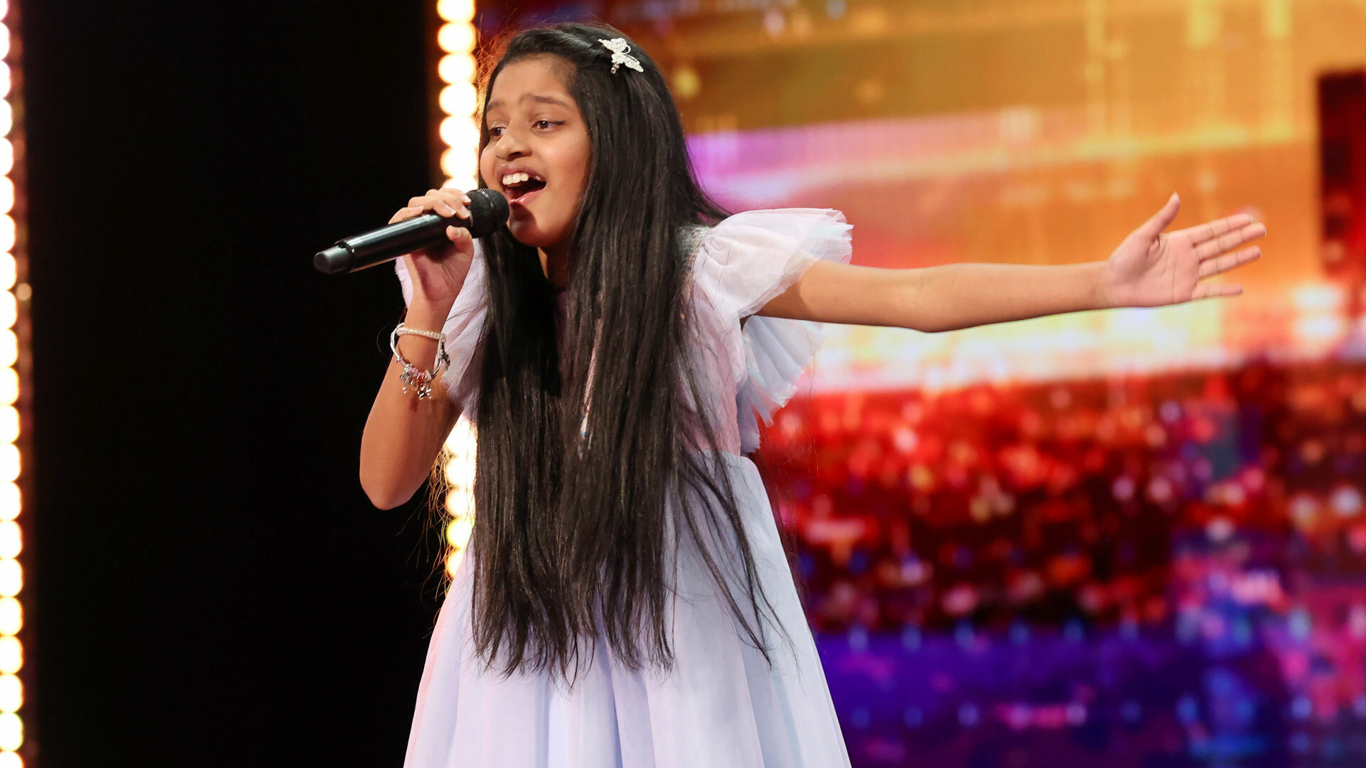 Americas Got Talent S19E5 Auditions 5