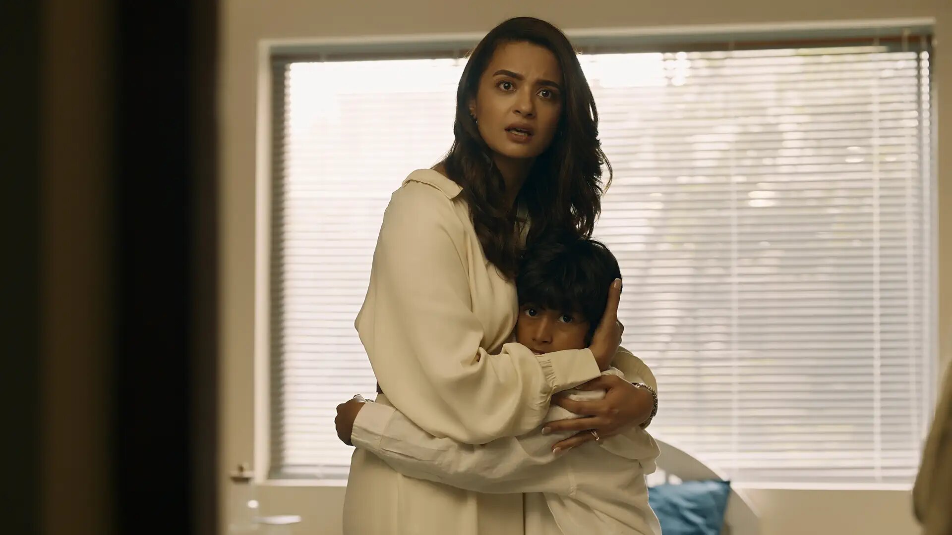 Andhera S1E3 Patient x