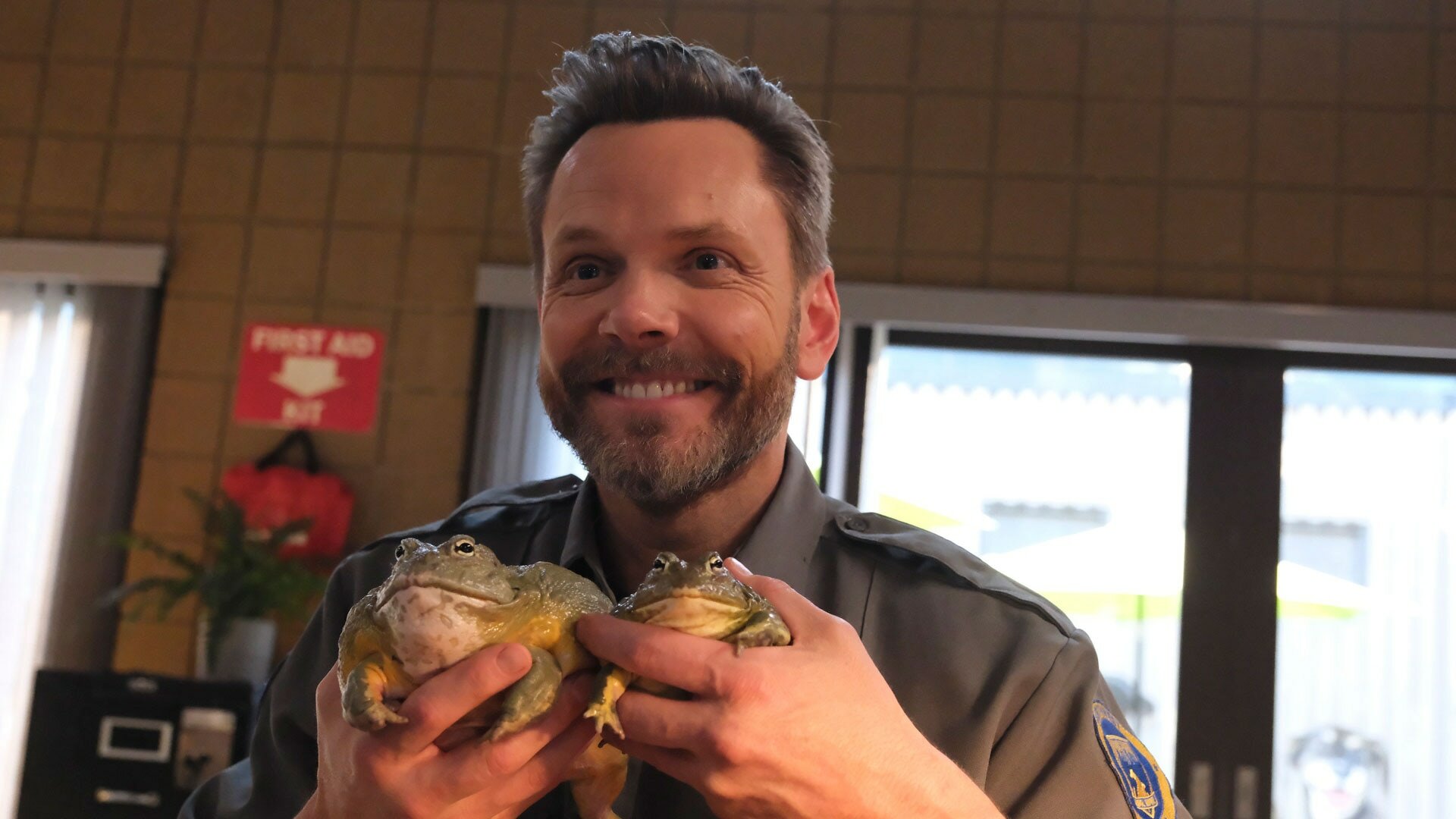 Animal Control S2E9 Beagles and Lemurs