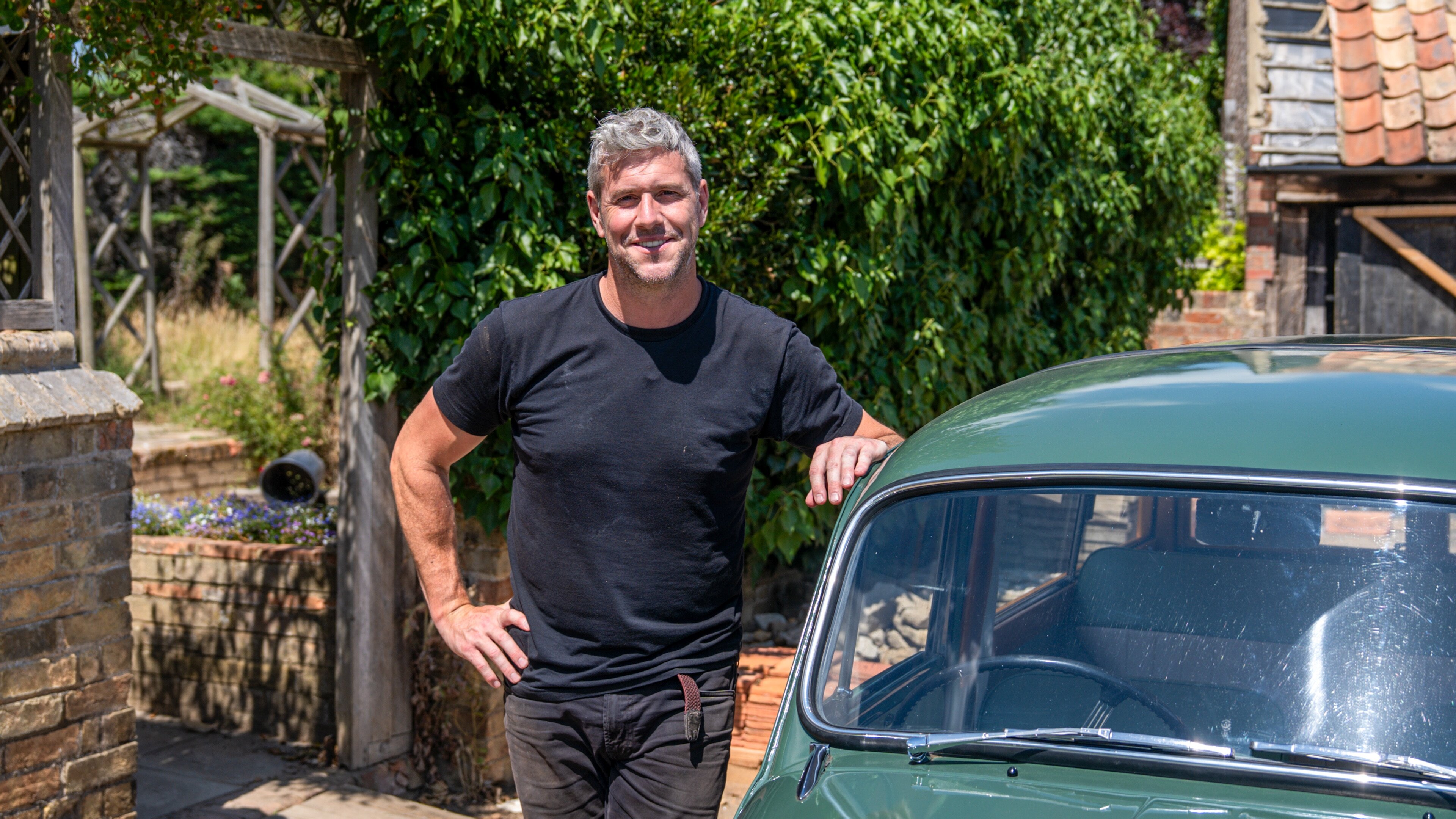 Ant Anstead: Born Mechanic S2E2 Morris Traveller