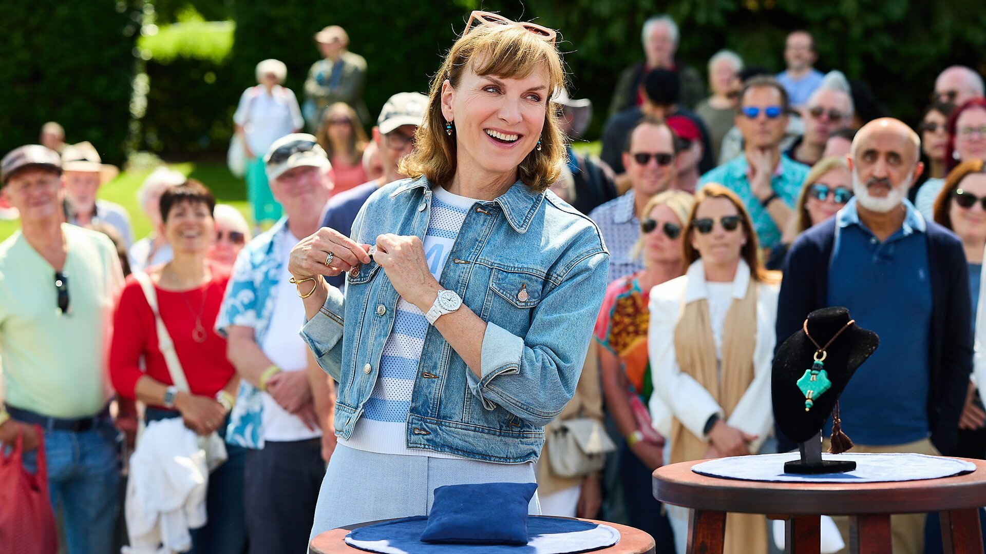 Antiques Roadshow S48E8 Lister Park and Cartwright Hall 2