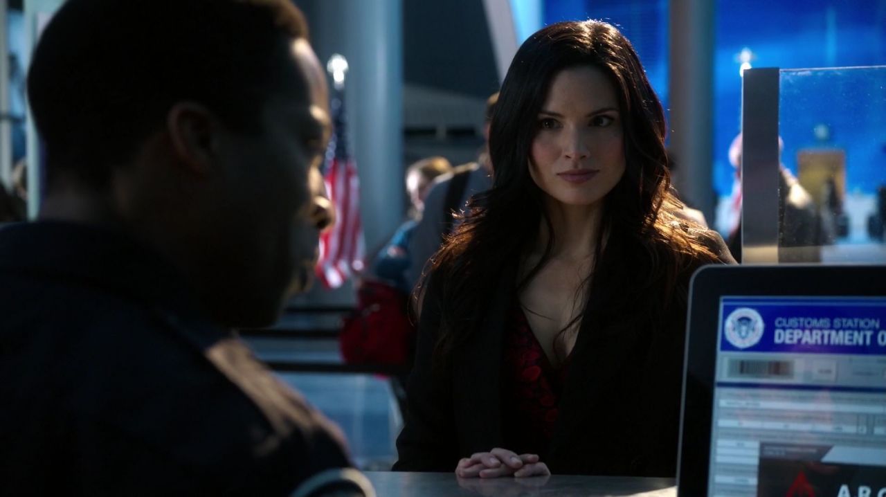 Arrow S2E13 Heir to the Demon