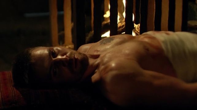 Arrow S3E10 Left Behind