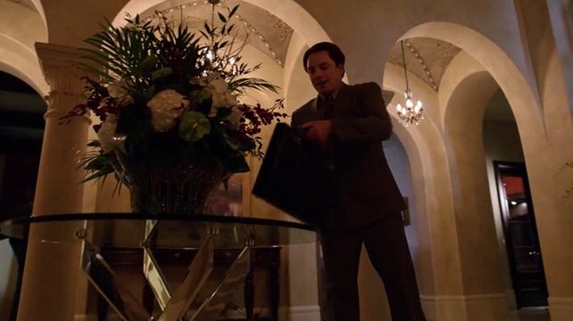 Arrow S3E12 Uprising