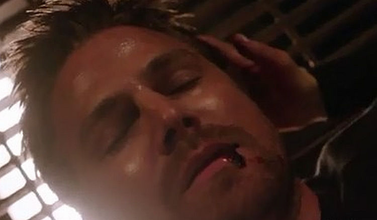 Arrow S5E20 Underneath