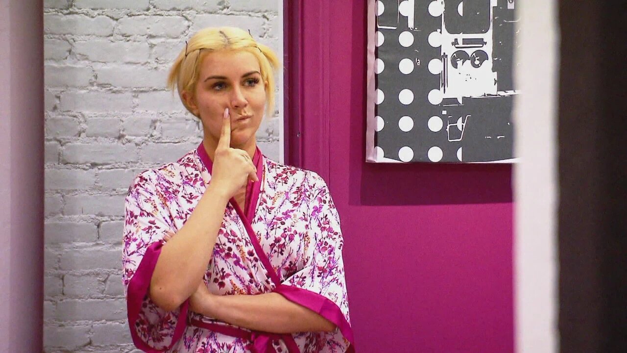 Bad Girls Club S17E8 Swimming with Sharks