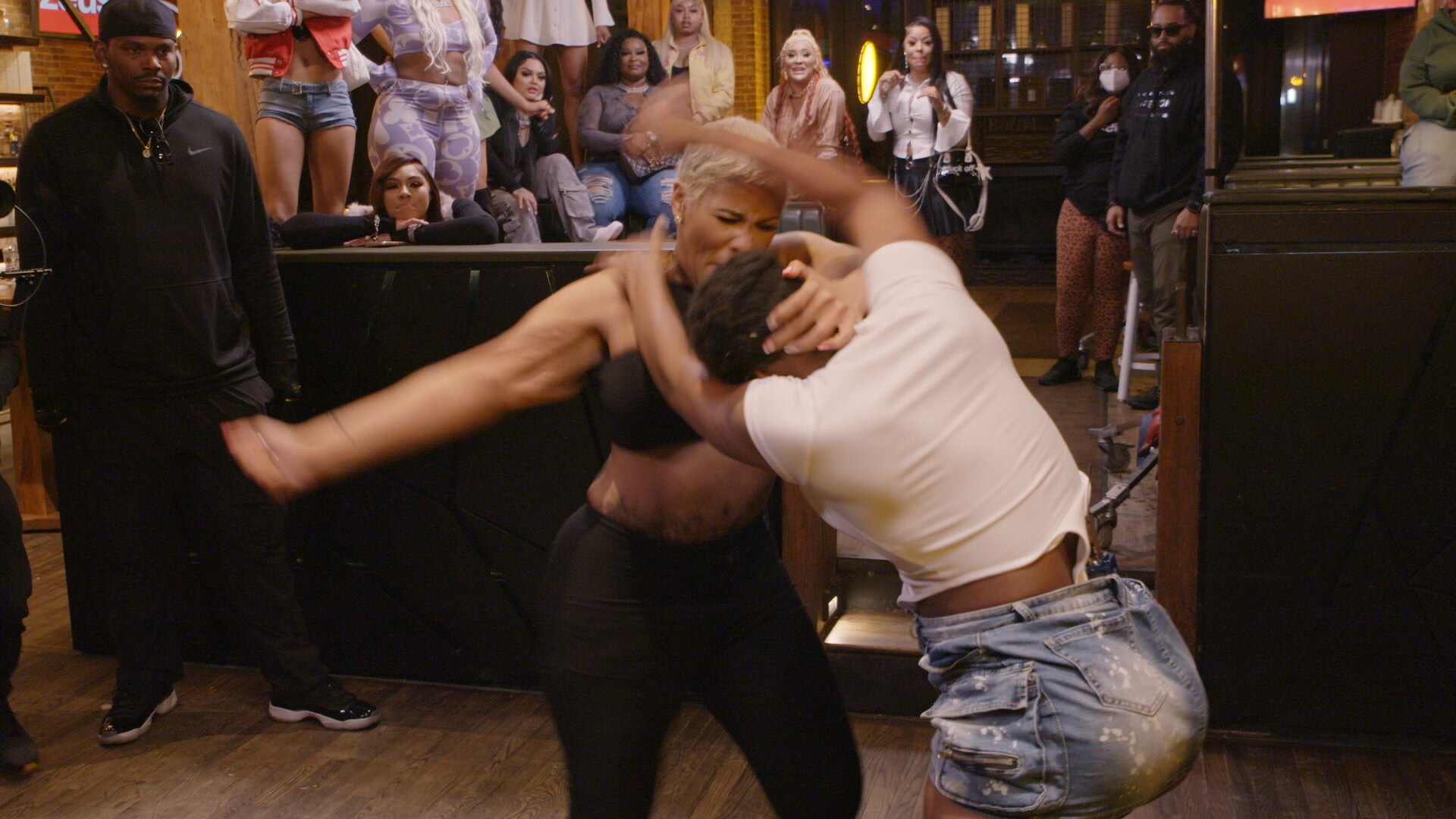 Baddies Midwest S1E8 Where's The Beef?