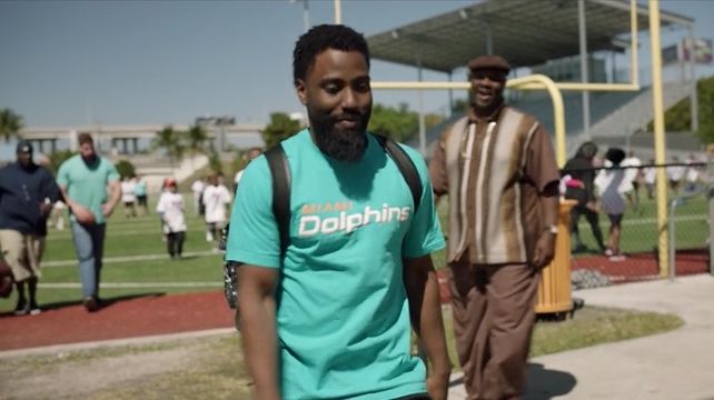 Ballers S1E10 Flamingos