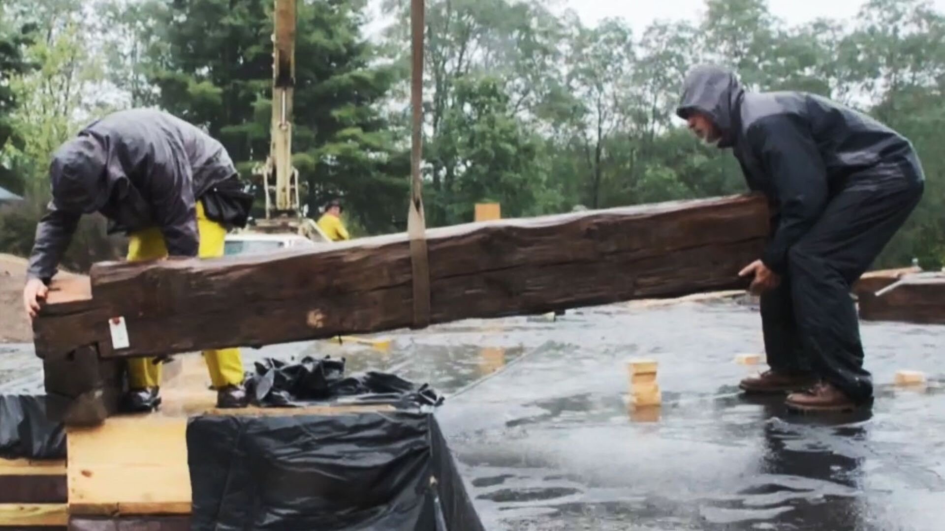 Barnwood Builders S2E13 Blue Ridge Mountain Home