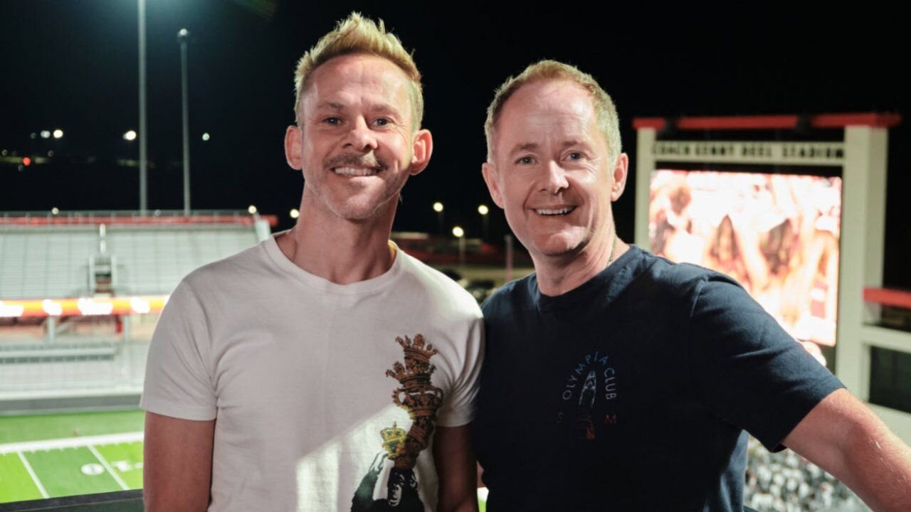 Billy & Dom Eat the World S1E4 Texas