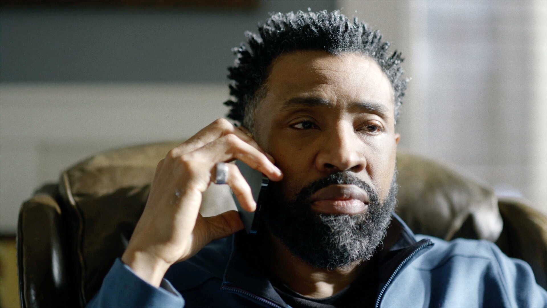 Black Lightning S4E12 The Book of Resurrection: Chapter One: Crossroads