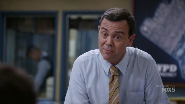 Brooklyn Nine-Nine S3E1 New Captain