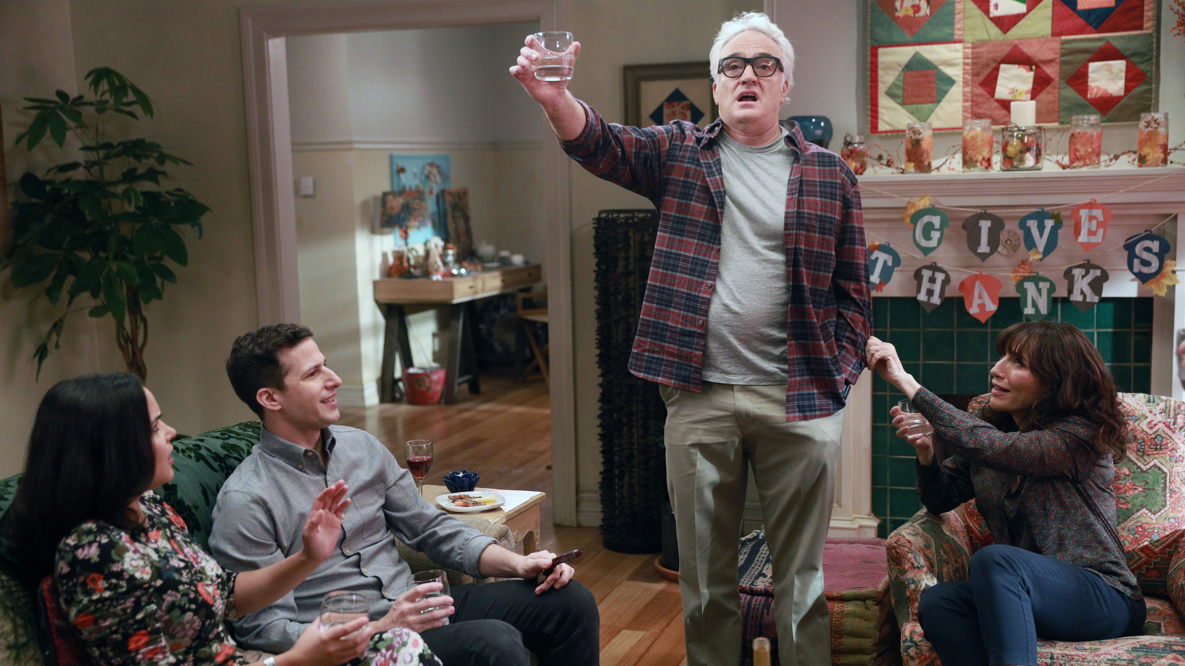 Brooklyn Nine-Nine S5E7 Two Turkeys