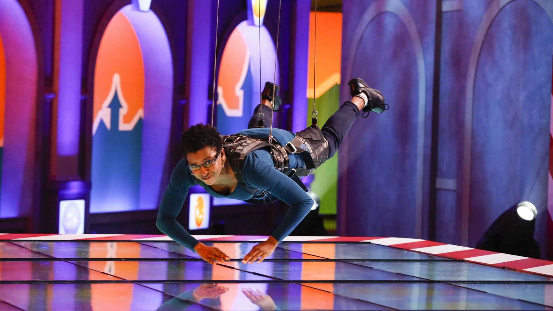 Candy Crush S1E2 Start Swiping, Mama!