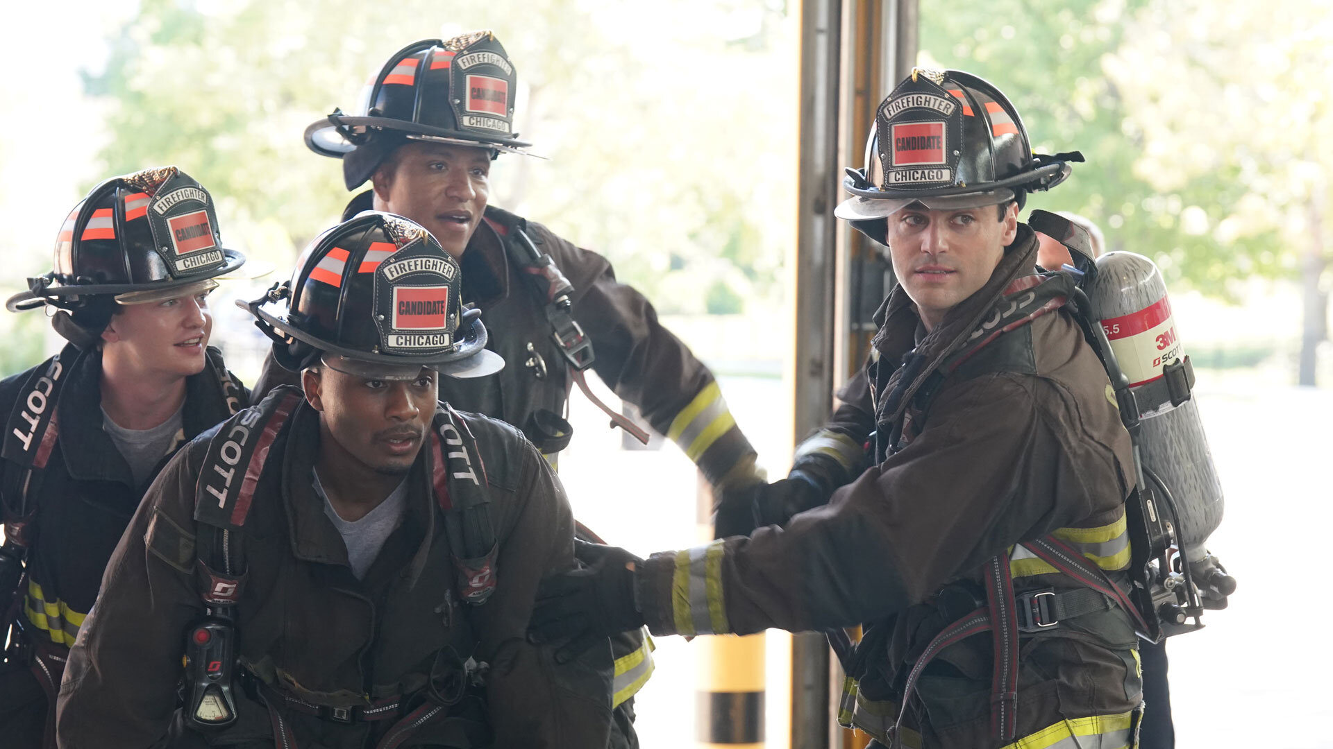 Chicago Fire S15E1 New Blood