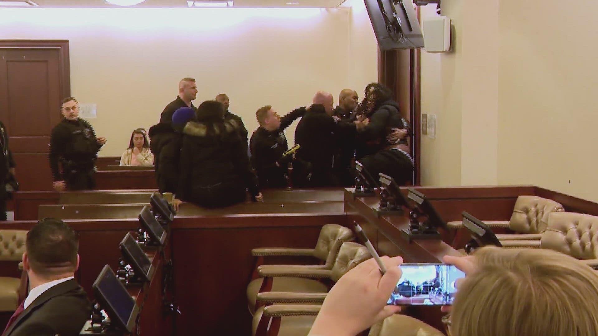 Court Cam S8E39 #839