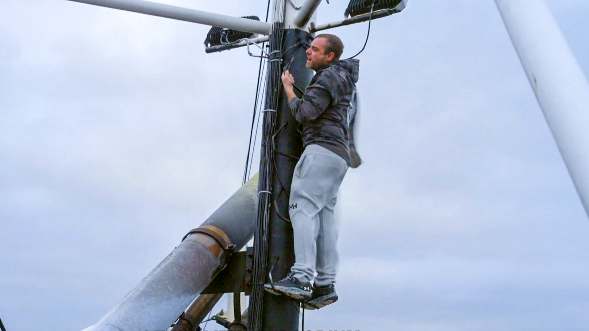 Deadliest Catch S20E2 Bering Sea Gut Check