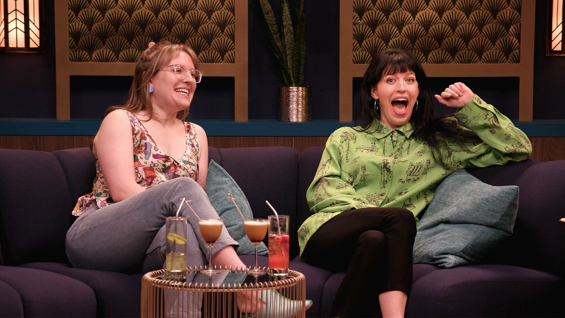 Dirty Laundry S5E1 Who Got Yelled at by a Real Housewife?