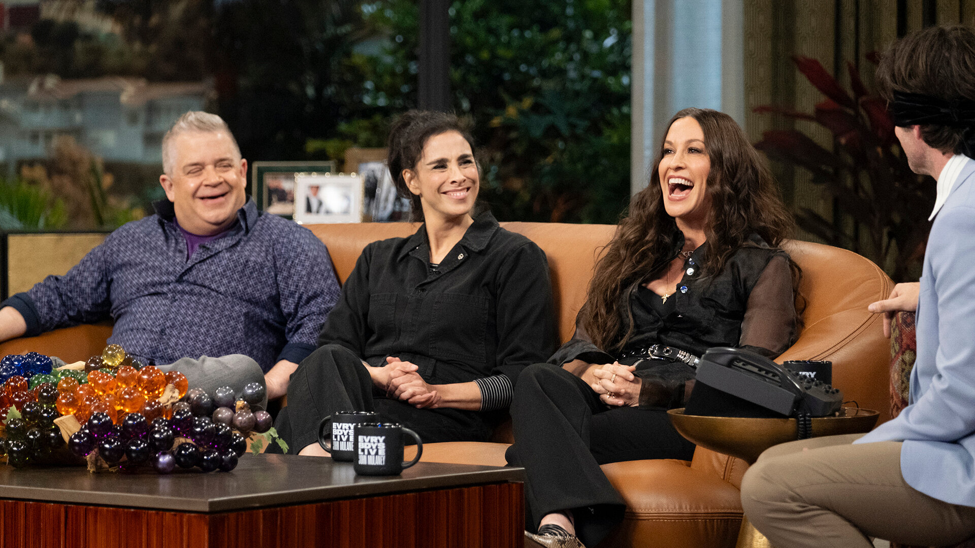 Everybody's Live with John Mulaney S1E10 Why Can't I Sleep?