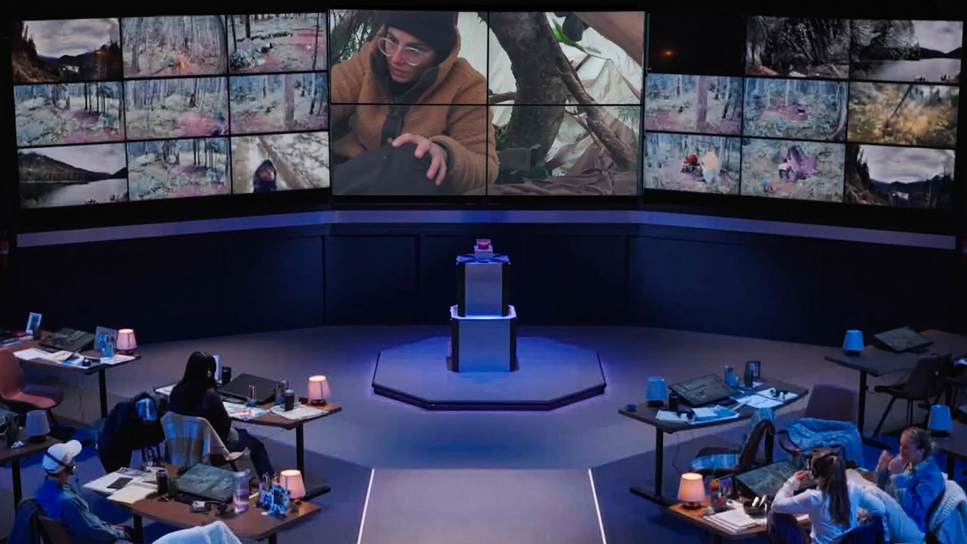 Extracted S1E4 Surviving the Storm