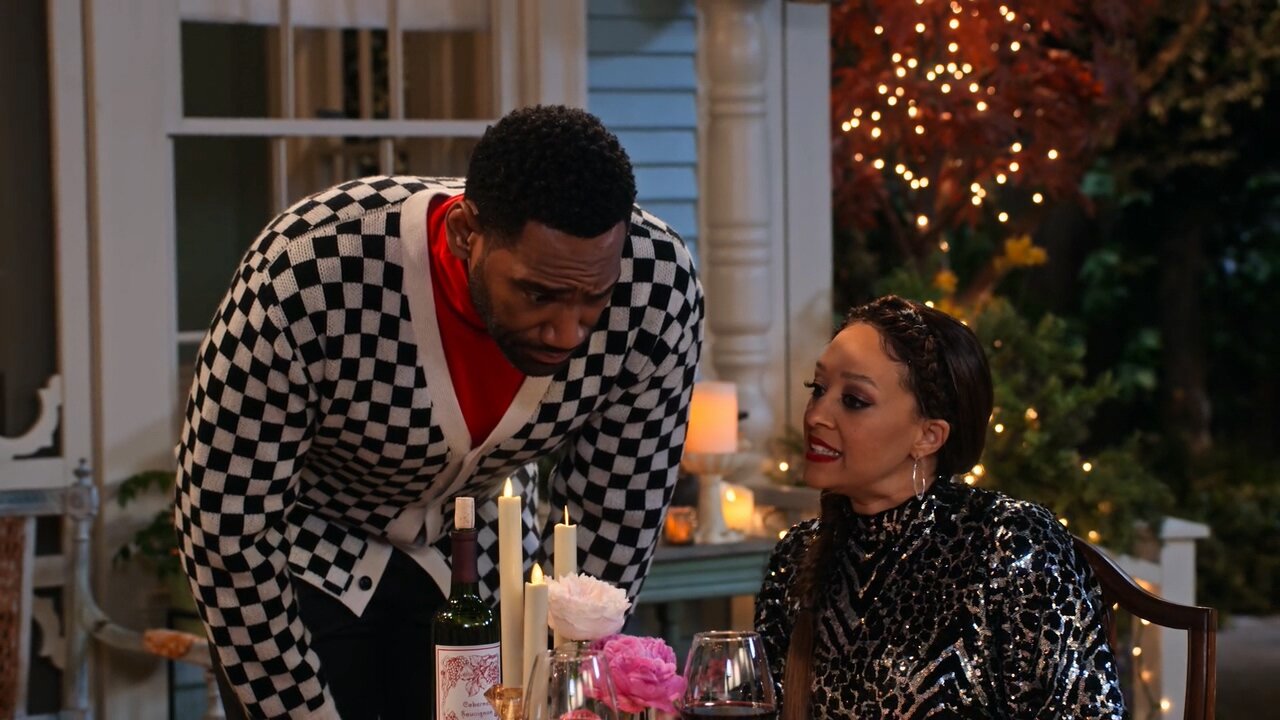 Family Reunion S4E5 Remember My Funny Valentine?