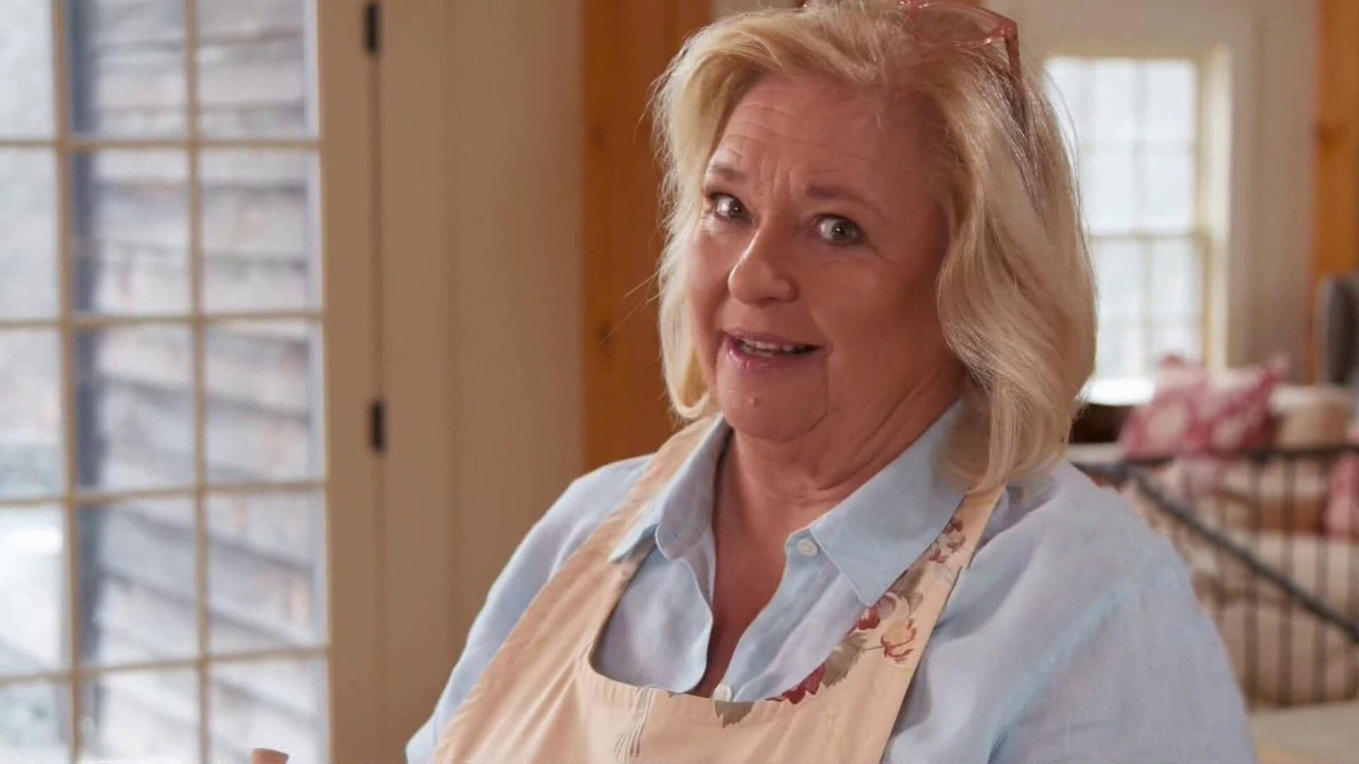 Farmhouse Rules S6E4 The Linen and Lace Tea Party