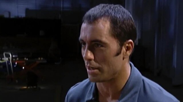 Fear Factor S3E18 Save Your Spouse; Roach Transfer; Couples Hang