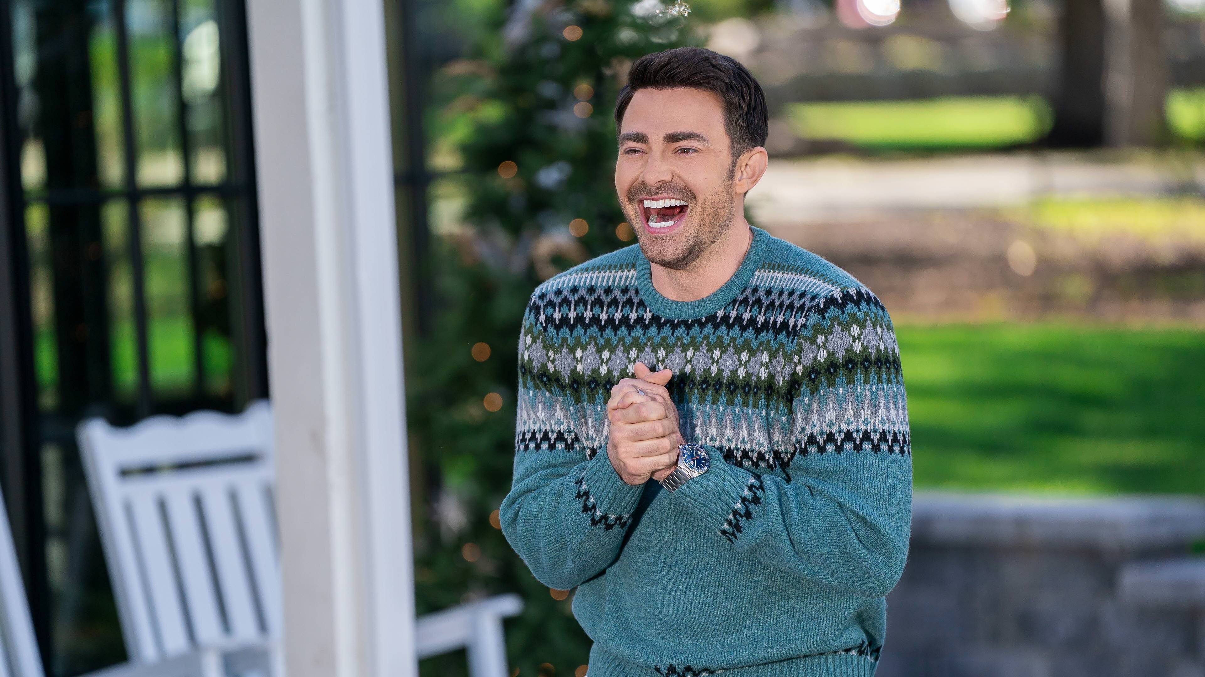 Finding Mr. Christmas S1E5 Laughing All the Way