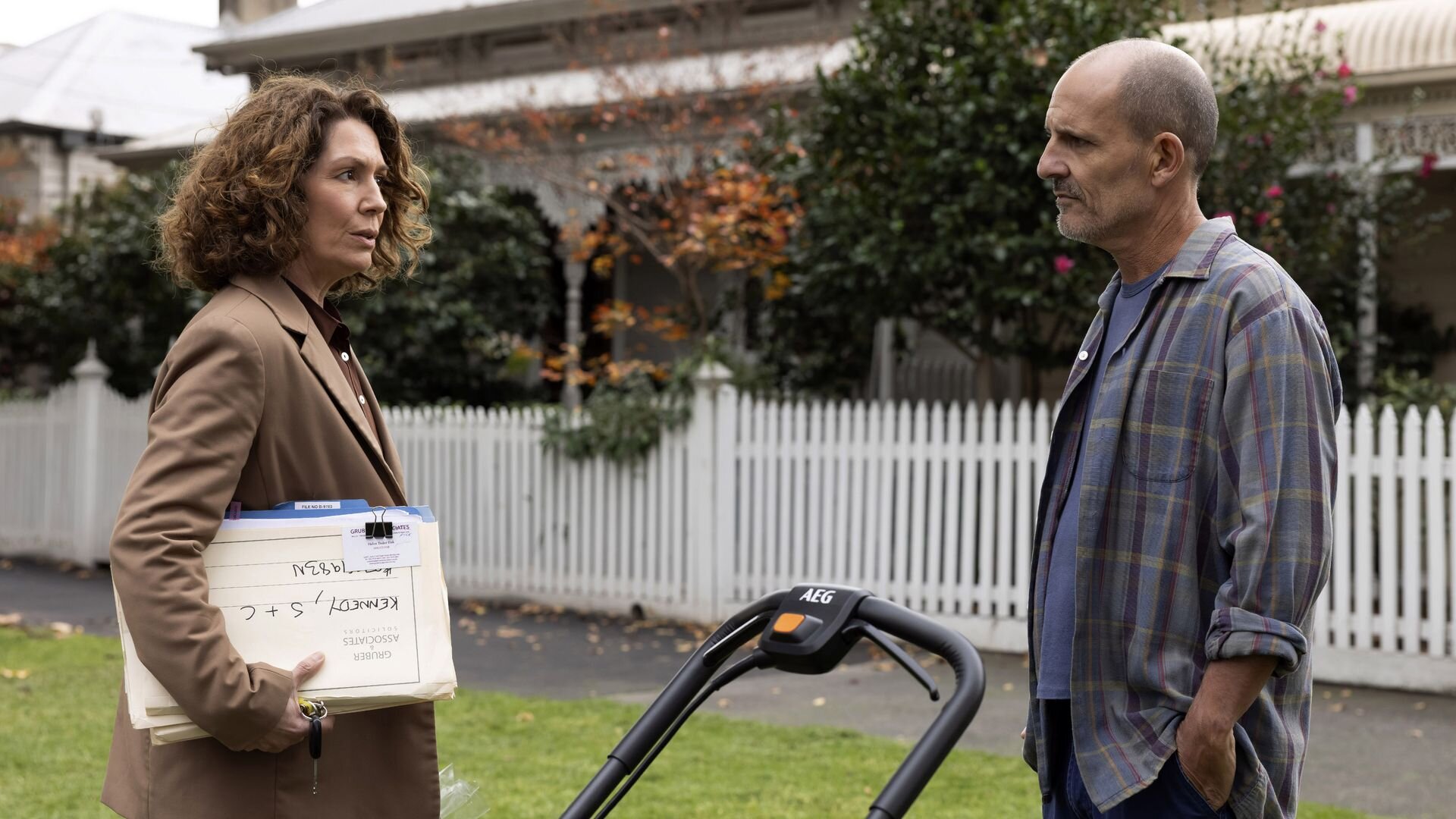 Fisk S3E1 Bees in the Hive