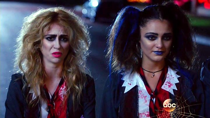 Fresh Off the Boat S2E5 Miracle on Dead Street