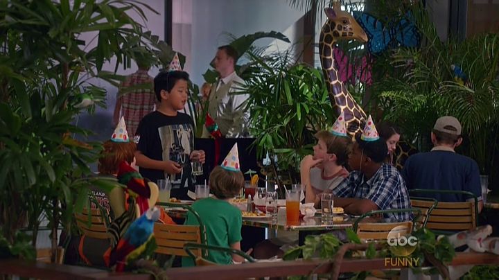 Fresh Off the Boat S2E7 The Big 1-2