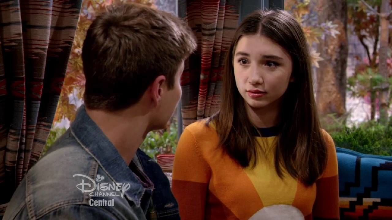 Girl Meets World S3E9 Girl Meets Ski Lodge (2)