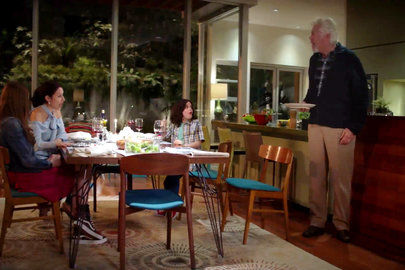 Girlfriends' Guide to Divorce S4E5 Rule #930: Plan for New Plans