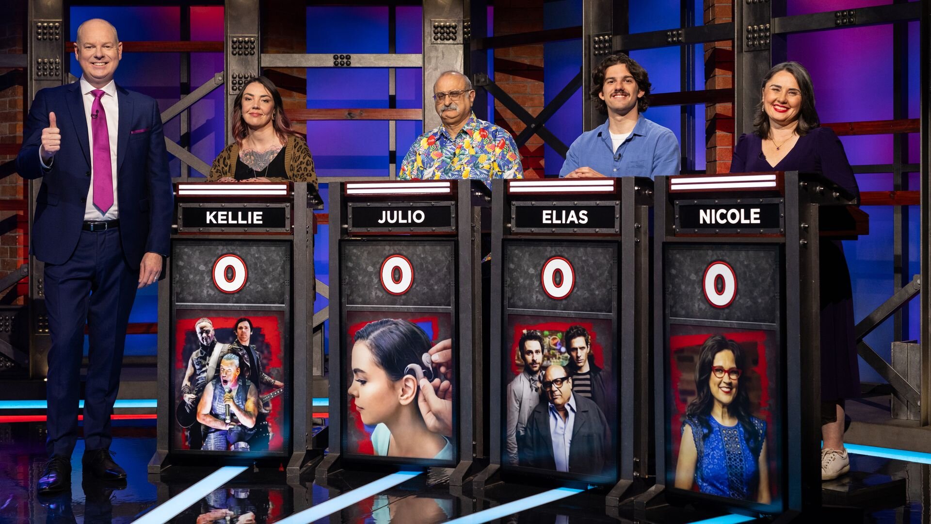 Hard Quiz S10E15 Annabel Crabb, Rammstein, The Cochlear Implant & It's Always Sunny in Philadelphia