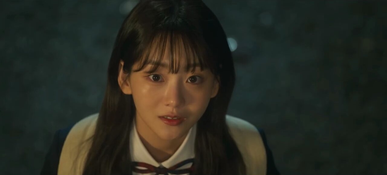 Head Over Heels S1E1 Episode 1