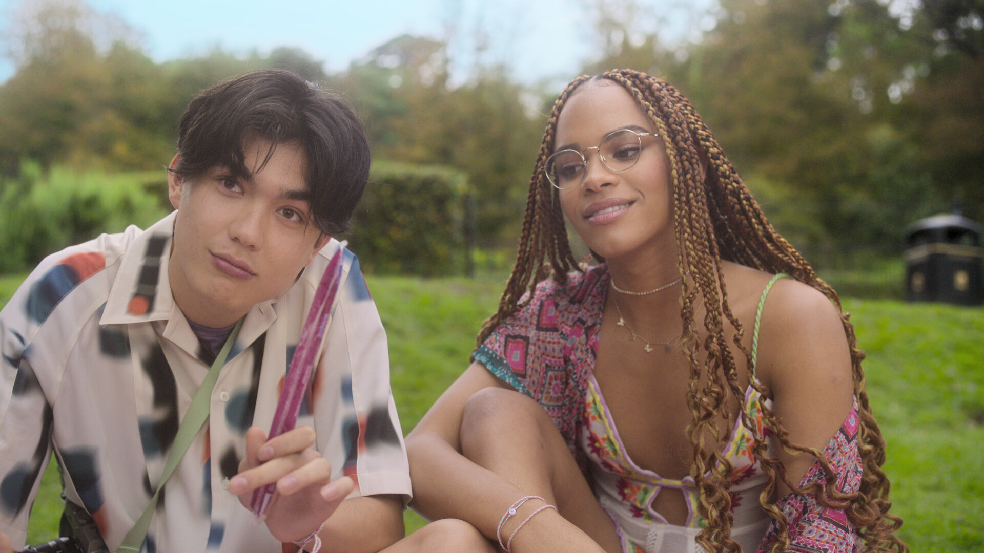 Heartstopper S2E0 1. Love