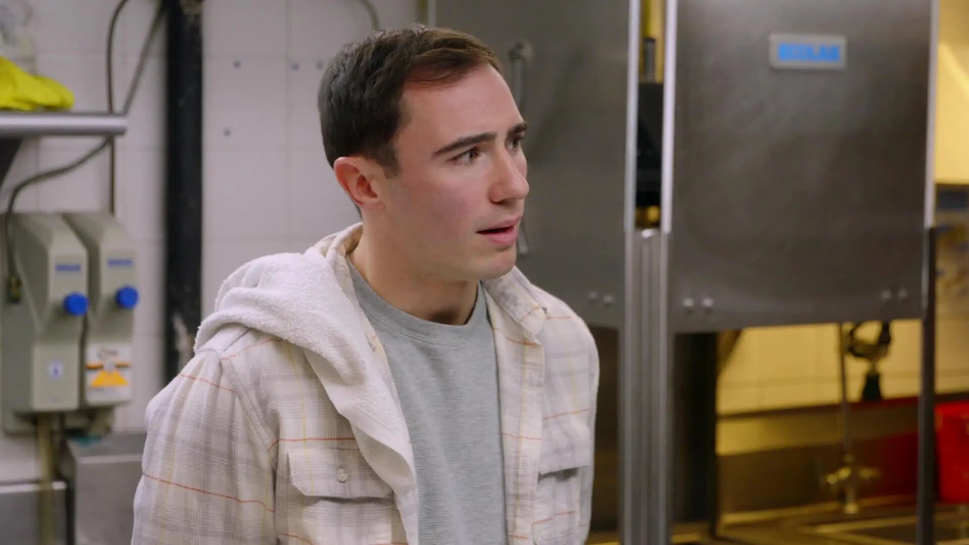 Help! I'm in a Secret Relationship! S3E23 Frank & Arielle