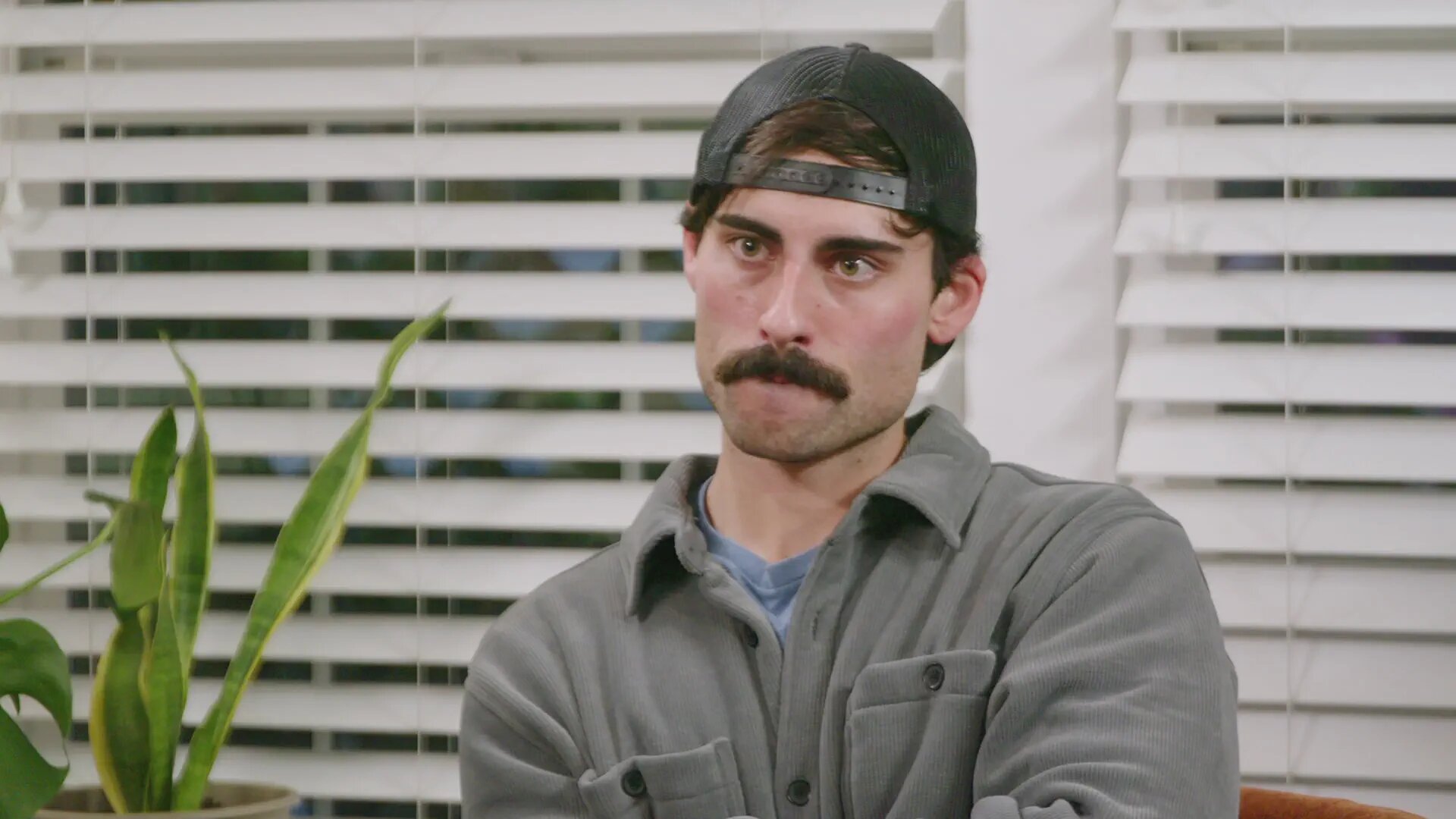 Help! I'm in a Secret Relationship! S3E24 Jake & Sarah