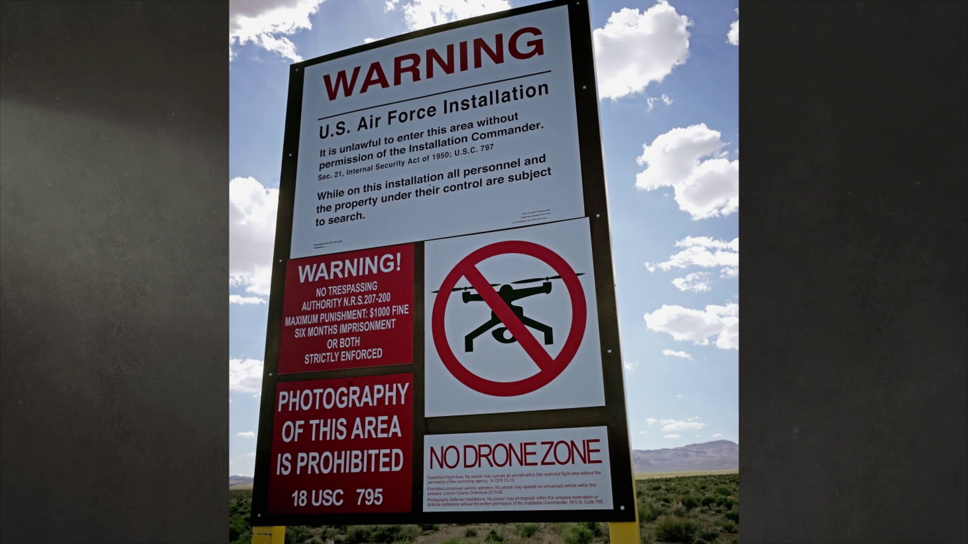 History's Greatest Mysteries S7E1 Area 51