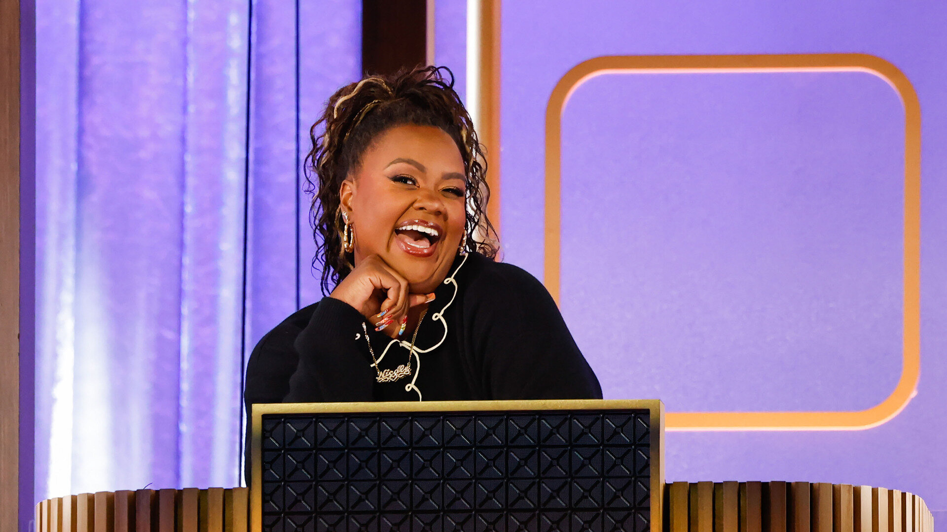 Hollywood Squares S1E7 It's a Hot Gentleman's Sweater