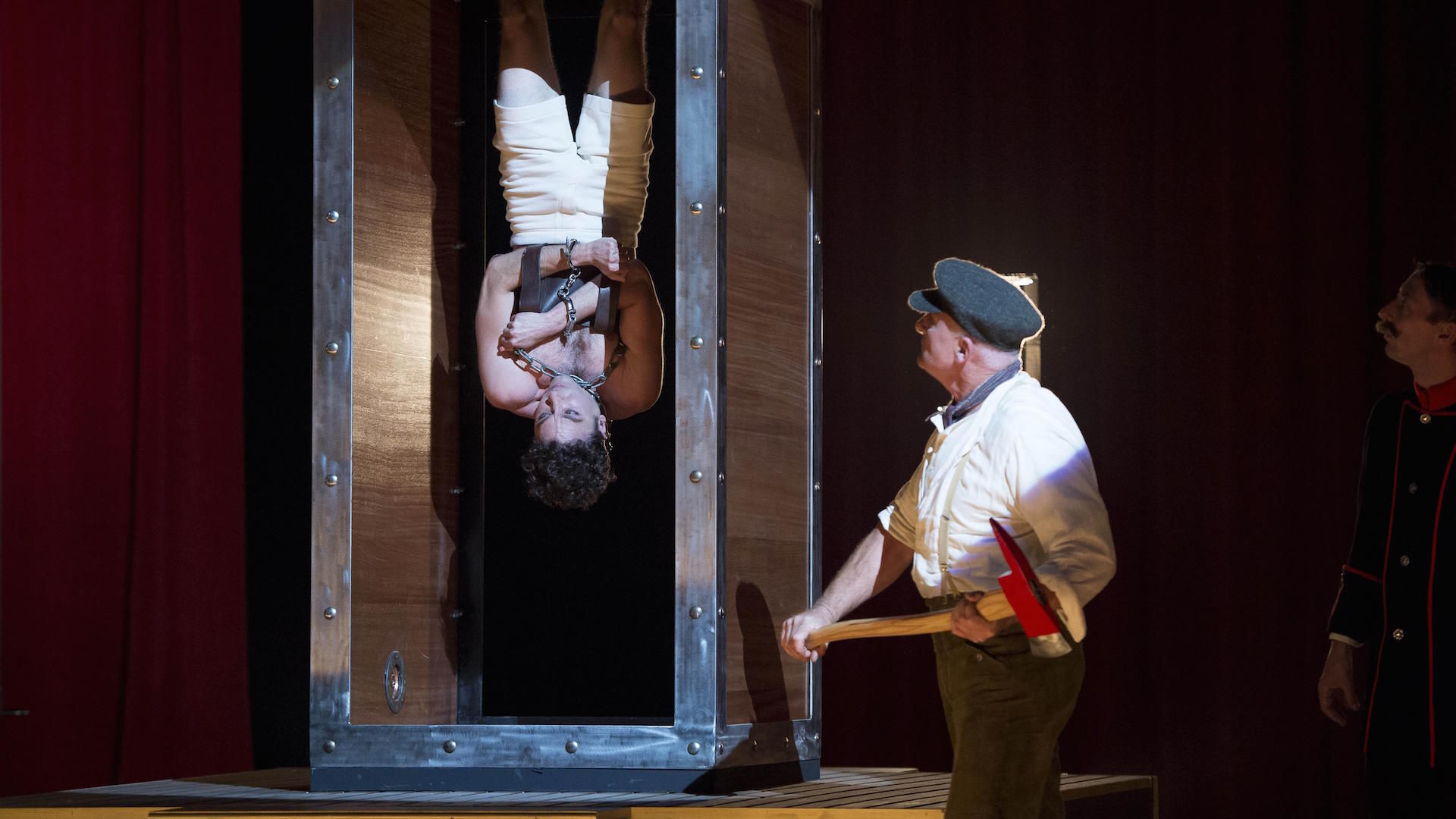 Houdini and Doyle S1E1 The Maggie's Redress