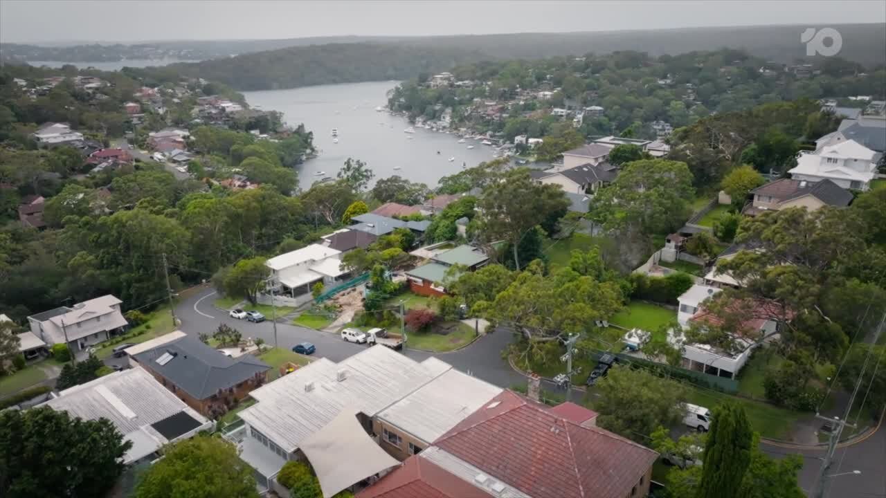 House Hunters Australia S1E16 Cathy & Mitch