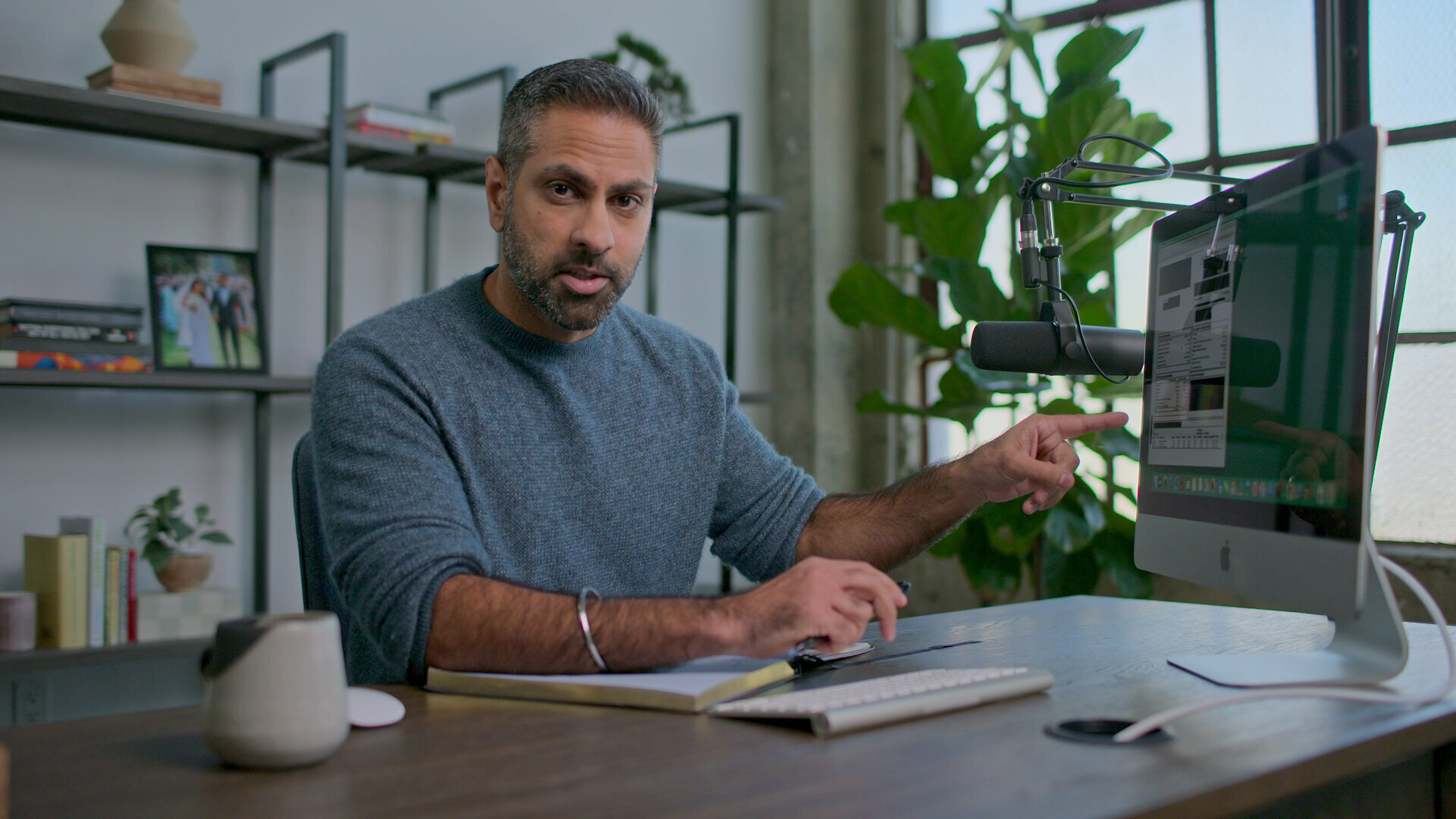 How to Get Rich S1E0 Financial Hot Water